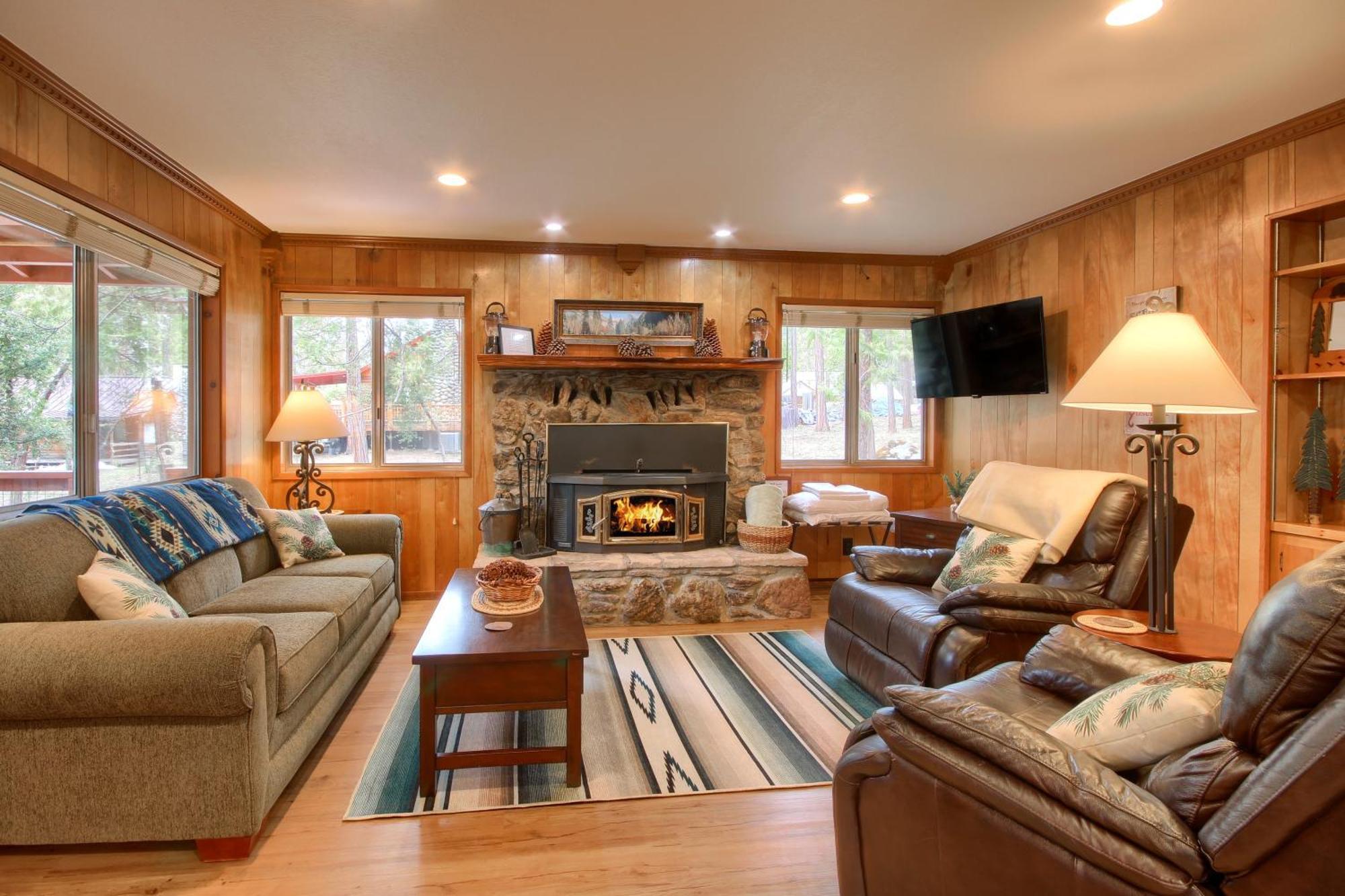 Casa vacanze Acorn Alley Inside Yosemite - Dog Friendly W/hot Tub, Fire Pit, Ev Charger